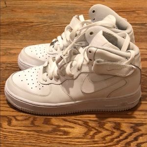 White Nike Air Force One High